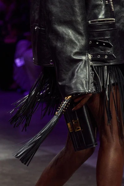 Look 114